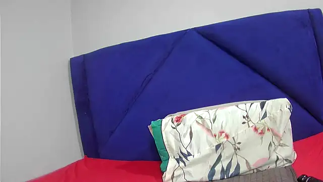 Snapshot of TheSexyBibi chatting on May 25, 2026, 12:21 am TheSexyBibi online show from May 25, 2026, 12:21 am