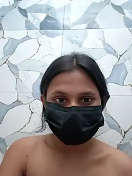 sassyygurl online show from May 1, 2026, 11:26 am