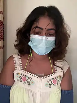 HotQueenSri online show from June 11, 2026, 3:25 am
