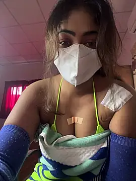 HotQueenSri online show from June 8, 2026, 4:57 am