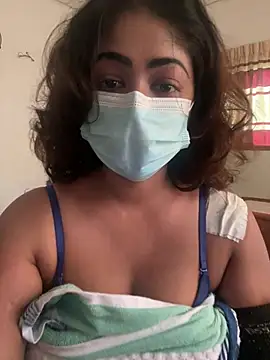 HotQueenSri online show from June 19, 2026, 5:13 am