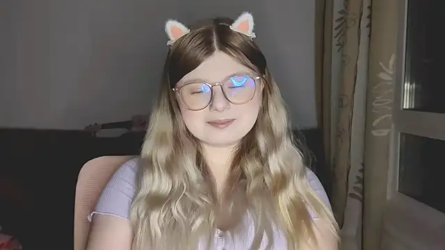 YukiBlush online show from May 14, 2026, 8:17 pm