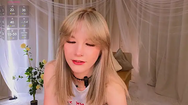 MilliBrownn online show from June 19, 2026, 5:02 am