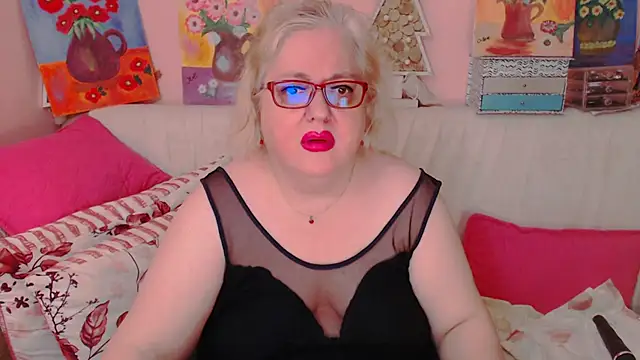 Maturelove xxx online show from June 3, 2026, 7:07 pm