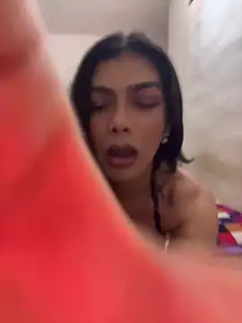 Mayra xx online show from May 28, 2026, 6:36 pm