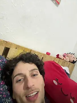 GianLavinnye online show from June 22, 2026, 3:25 am