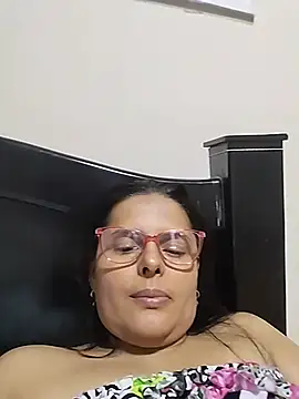 Bella Morena27 online show from June 6, 2026, 3:23 am