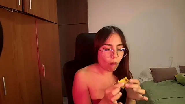 abbyyandmaxx online show from May 29, 2026, 3:40 pm