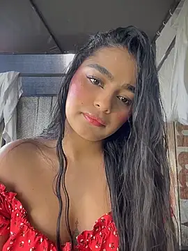 EvasBlazeXXX online show from May 5, 2026, 1:14 pm
