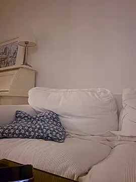 Freaky-Doll online show from July 31, 2026, 8:17 pm