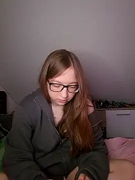 Freaky-Doll online show from June 14, 2026, 8:10 pm