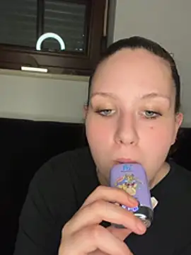 CuteBeaX online show from June 2, 2026, 6:41 pm