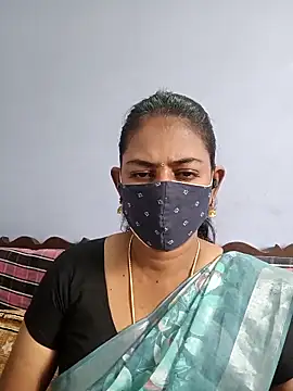 cathrine92 online show from May 14, 2026, 1:46 am