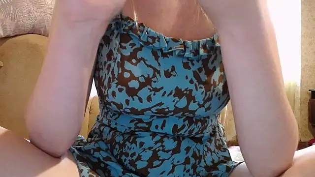 Snapshot of MartaHaze chatting on July 21, 2026, 8:15 am MartaHaze online show from July 21, 2026, 8:15 am