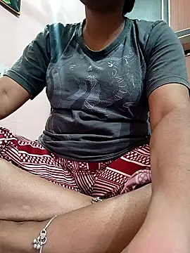 Snapshot of sexy_dimple_bhabi chatting on May 13, 2026, 6:48 pm sexy dimple bhabi online show from May 13, 2026, 6:48 pm