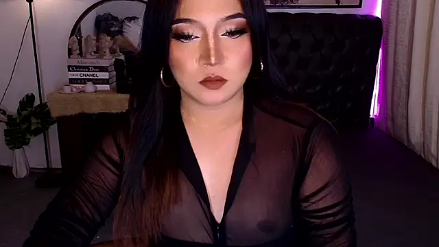 Snapshot of Sensual_Ekang chatting on July 13, 2026, 1:38 am Sensual Ekang online show from July 13, 2026, 1:38 am