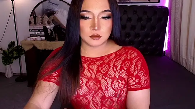 Snapshot of Sensual_Ekang chatting on July 11, 2026, 5:35 pm Sensual Ekang online show from July 11, 2026, 5:35 pm
