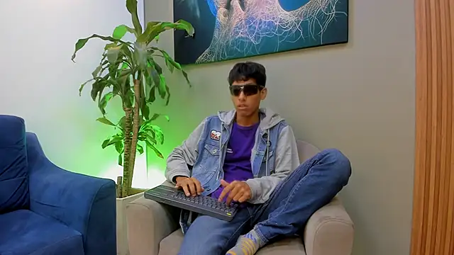 Snapshot of Zane_Belville chatting on May 29, 2026, 11:16 am Zane Belville online show from May 29, 2026, 11:16 am