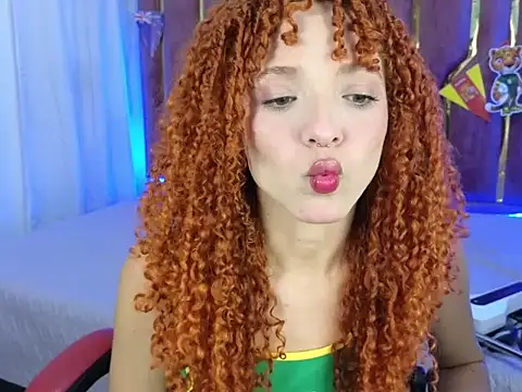 Kiaralovee26 online show from July 1, 2026, 12:55 am