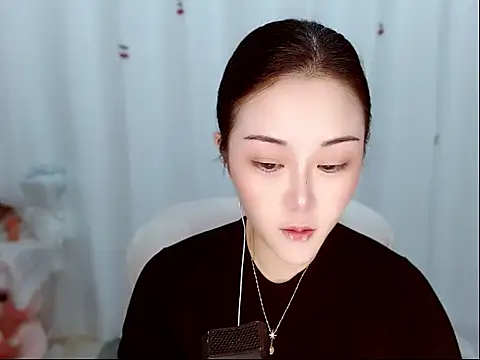 Snapshot of Amy-cnbaby chatting on June 6, 2026, 1:33 am Amy-cnbaby online show from June 6, 2026, 1:33 am
