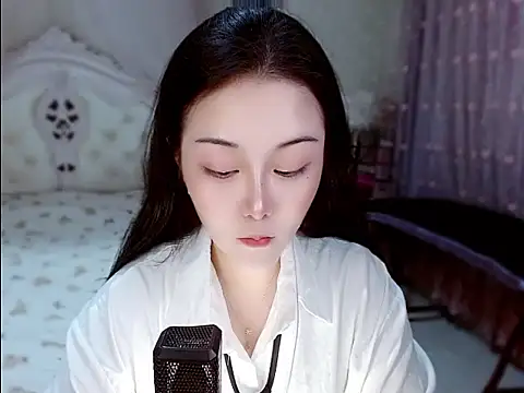 Amy-cnbaby online show from June 27, 2026, 1:55 am