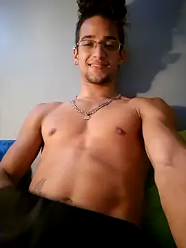 Kyle ares online show from April 30, 2026, 8:57 pm