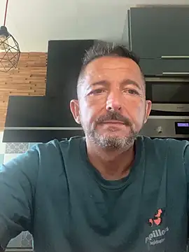 daddy3945 online show from June 9, 2026, 9:43 am