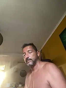 daddy3945 online show from June 24, 2026, 5:17 am
