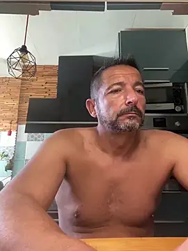 daddy3945 online show from June 17, 2026, 8:47 am