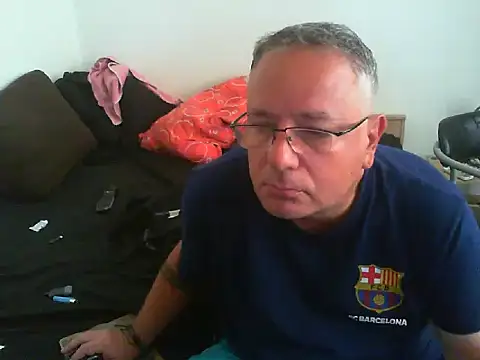 GeorgeCarlo online show from June 4, 2026, 7:02 am