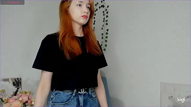 NormaRegehr online show from May 12, 2026, 6:03 pm