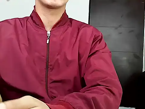 YesseBlasson online show from May 2, 2026, 6:02 pm
