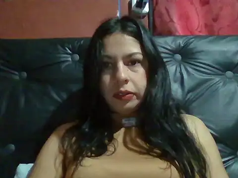 Snapshot of pamelaamorette chatting on July 11, 2026, 2:39 pm pamelaamorette online show from July 11, 2026, 2:39 pm