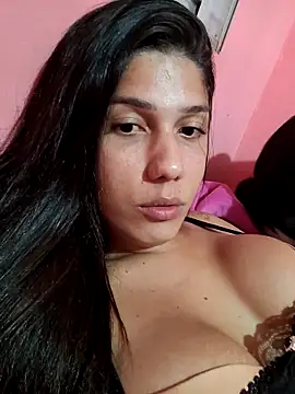 nessaflors2 online show from May 2, 2026, 1:44 am