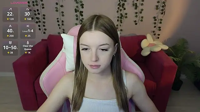 Eva Th0mpson online show from July 8, 2026, 12:57 am