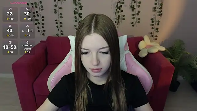 Eva Th0mpson online show from July 9, 2026, 12:55 am