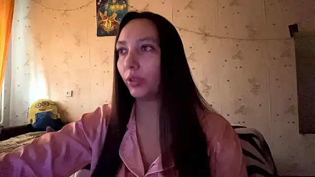 SheeringGape online show from June 18, 2026, 1:26 am