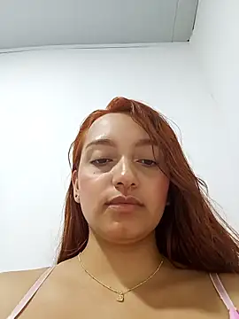 Gabbyred26 online show from May 5, 2026, 5:43 am