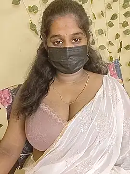 Sravani cutee  online show from June 3, 2026, 5:50 pm