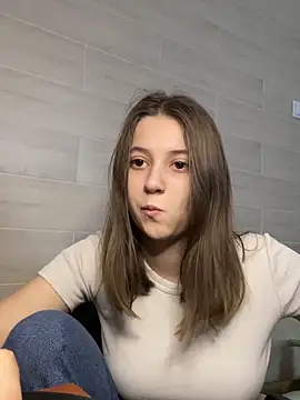Snapshot of Blossom_Emily chatting on May 12, 2026, 9:26 am Blossom Emily online show from May 12, 2026, 9:26 am