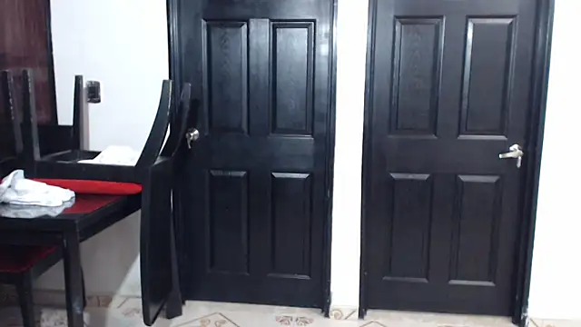 jannyheat online show from February 6, 2025, 2:48 pm