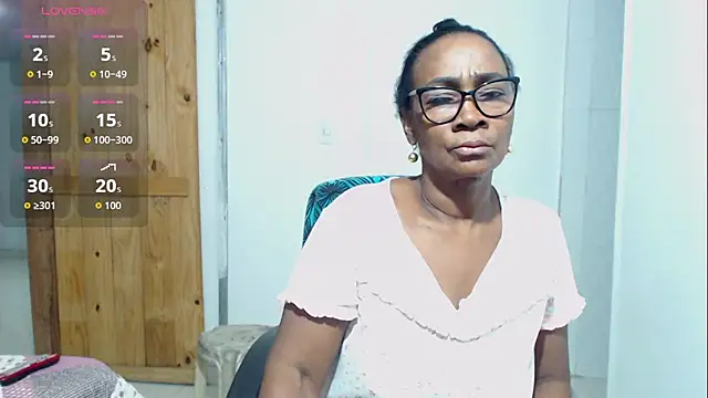 jannyheat online show from March 5, 2026, 3:36 am