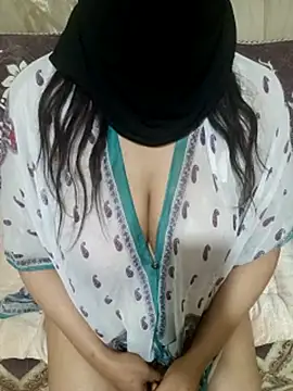 spicydalou3a online show from May 26, 2026, 1:04 am