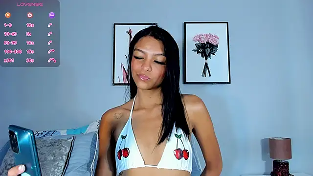 Snapshot of Miaa_ZZ chatting on May 14, 2026, 12:24 pm Miaa ZZ online show from May 14, 2026, 12:24 pm
