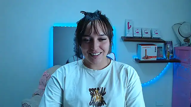 anyela bubble18 online show from July 24, 2026, 2:40 am