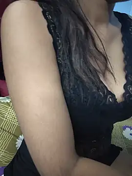 Snapshot of Menaxi_Baby7 chatting on July 12, 2026, 1:50 am Menaxi Baby7 online show from July 12, 2026, 1:50 am