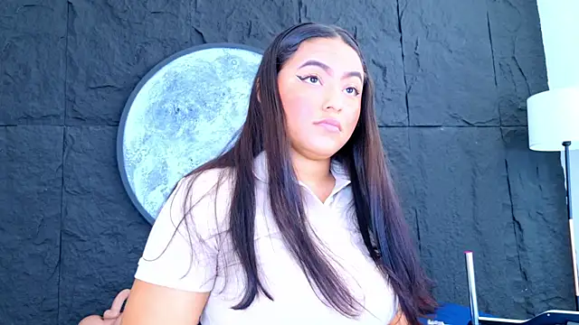 JessiBannkss online show from July 18, 2026, 12:36 pm