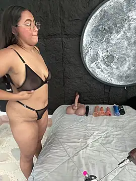 JessiBannkss online show from July 16, 2026, 12:57 pm