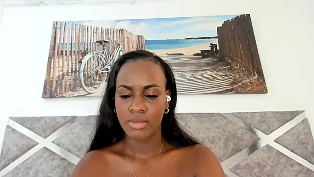 Alisson-Noa online show from May 23, 2026, 12:48 pm