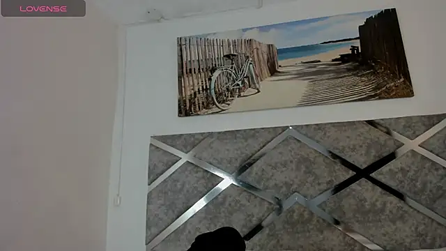 Alisson-Noa online show from June 11, 2026, 1:08 pm